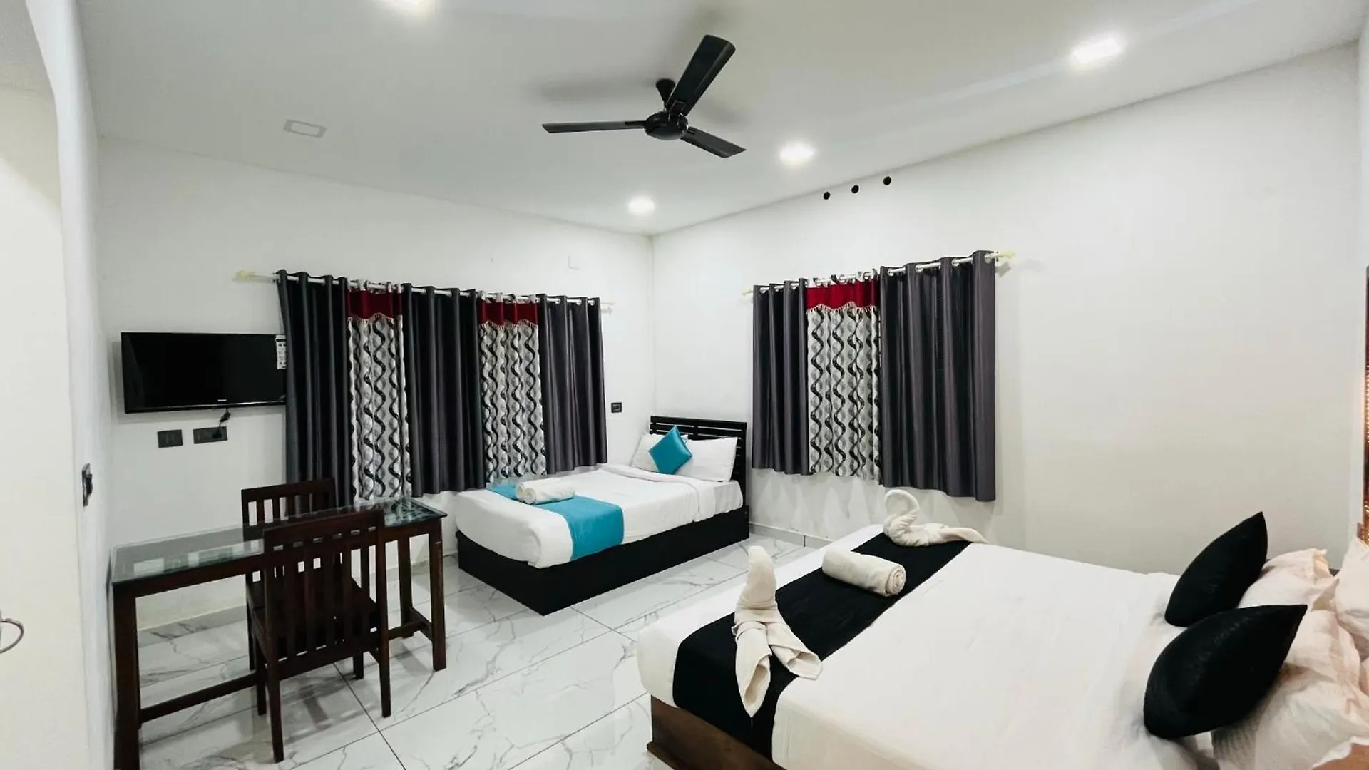 Mount Court Munnar Hotel